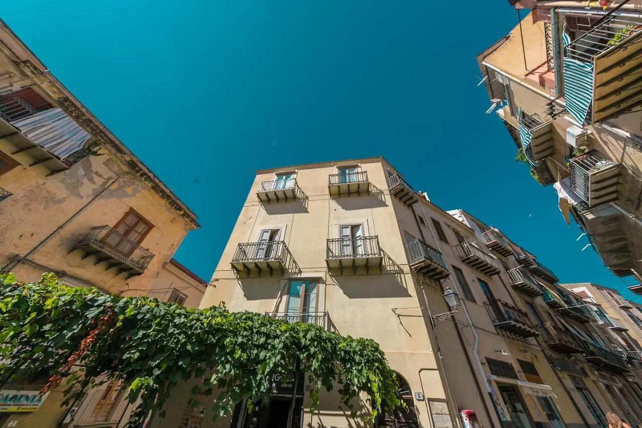 Cefalu Design Suites 3*,  Italia