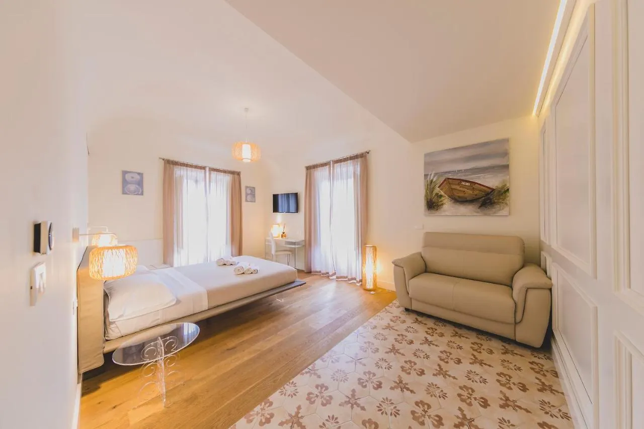 Cefalu Design Suites 3*,  Italia