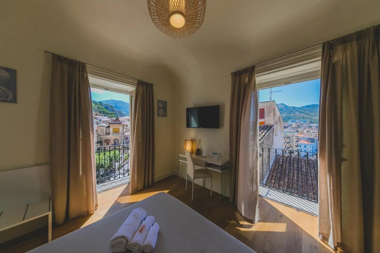 Cefalu Design Suites Bed and breakfast