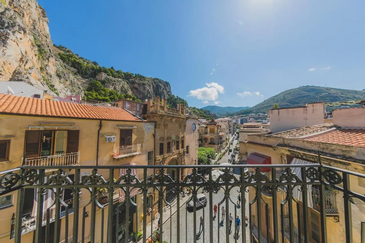 Cefalu Design Suites 3*,  Italia