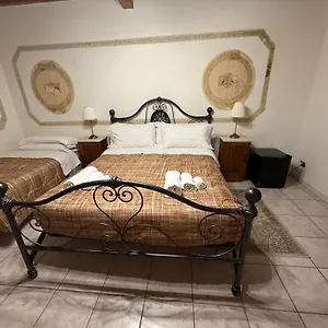 La Convenienza Couette-café Uliveto Terme